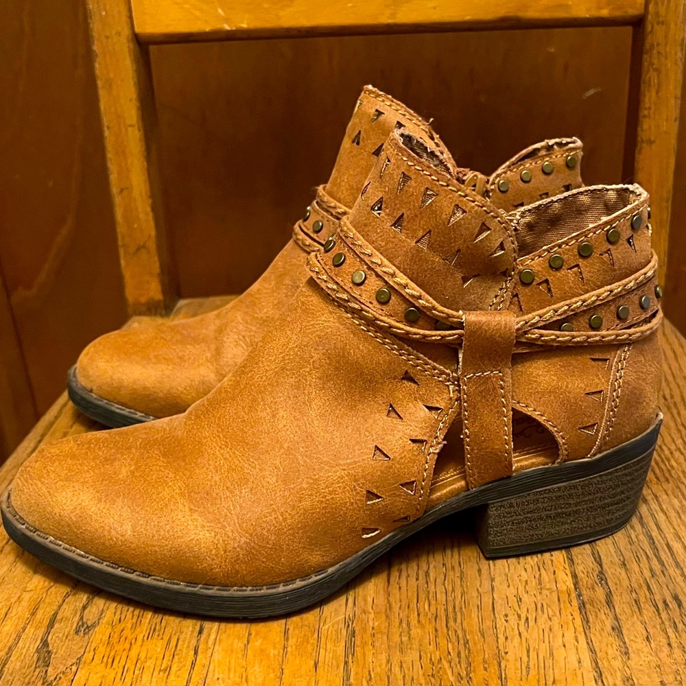 Sugar Tan Suede Cutout Ankle Boots with Studded Wrap Strap